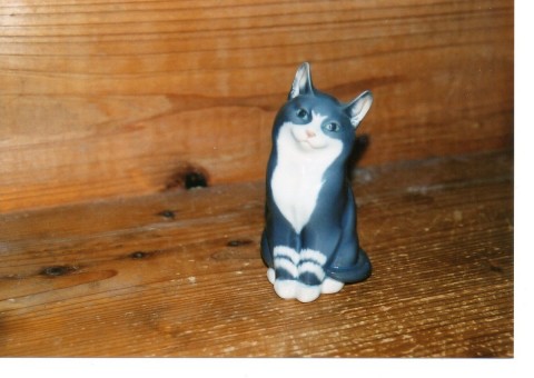 陶器の猫（２）